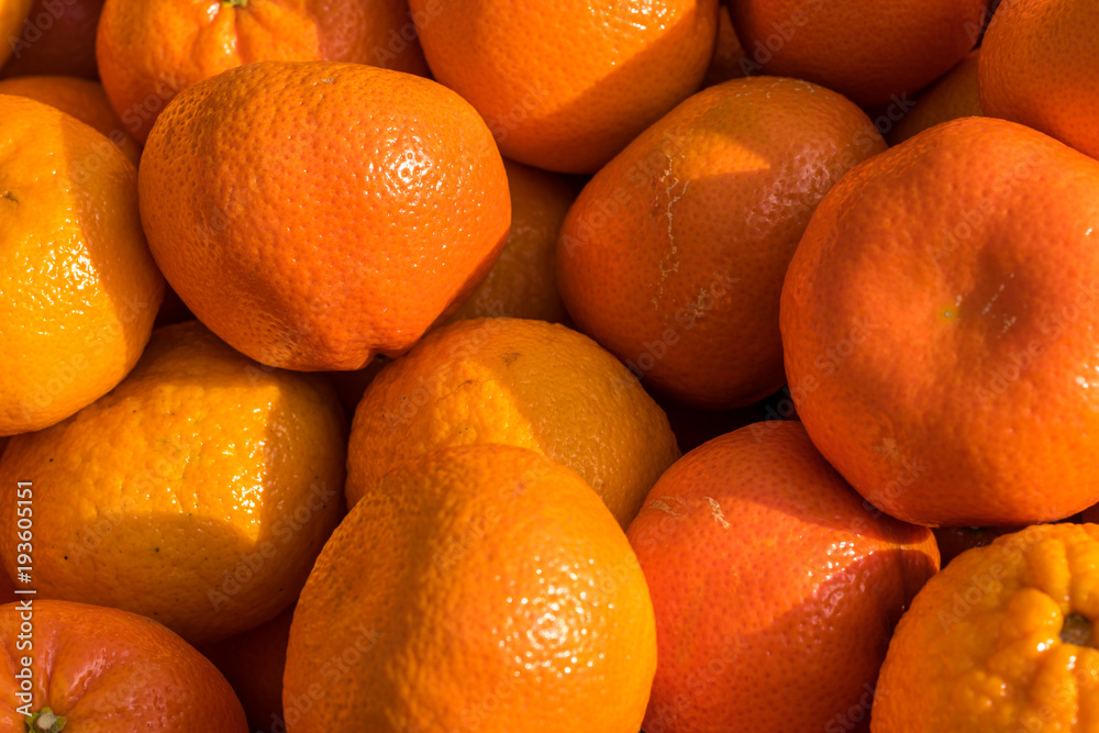 Fresh market oranges