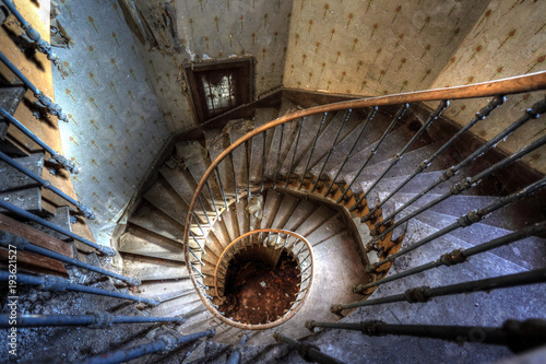Urbex  urban exploration   Spiral staircase in an abandoned villa
