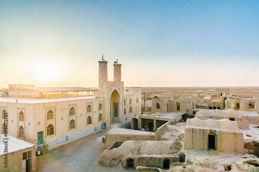 Fototapeta premium View on Ghoortan Citadel by Varzaneh in Iran