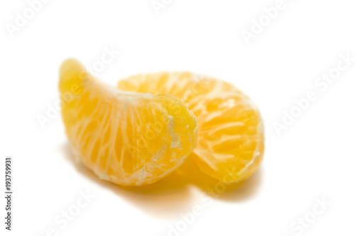 Mandarine Mandarinen clementine clementinen isoliert freigestellt auf weißen Hintergrund, Freisteller