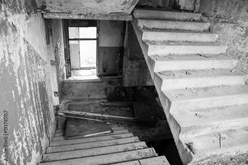 Old destroyed an abandoned multi-storey building in a military town © Максим Хасанов