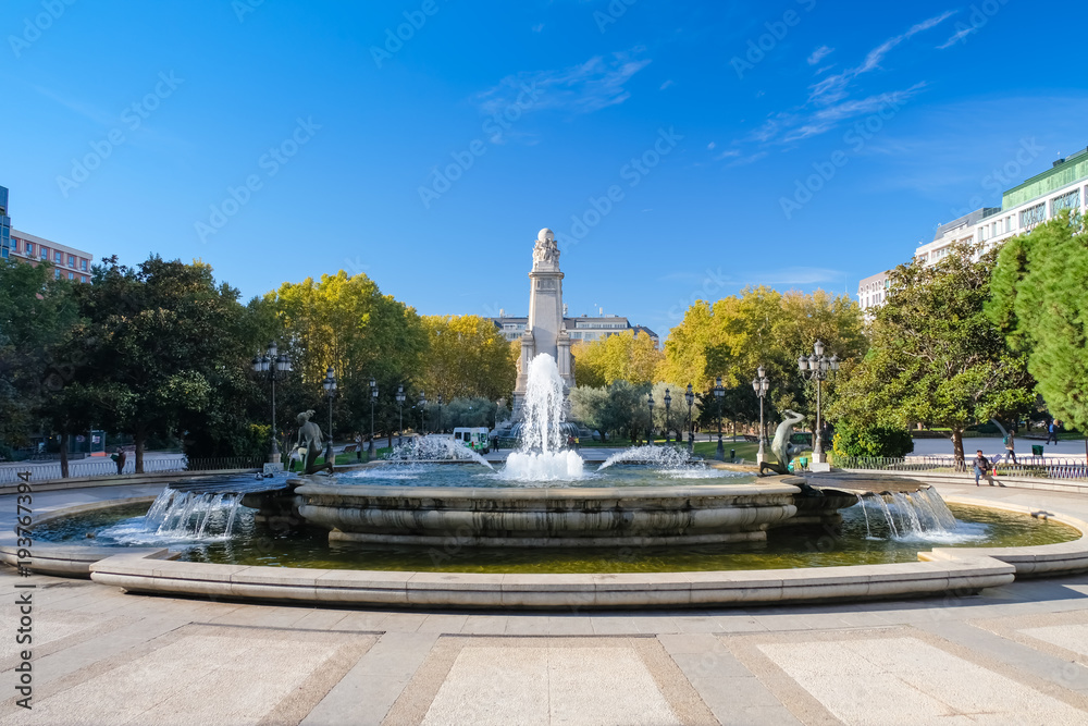 マドリード スペイン広場 噴水