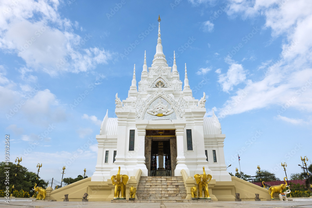 Fototapeta premium The City Pillar Shrine of Surat Thani in Thailand.