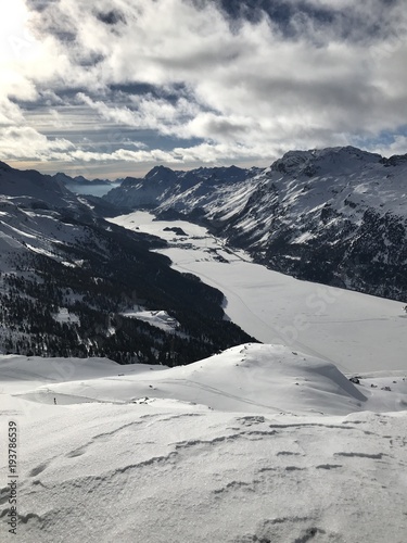 Wallpaper Mural Alps and their shape  Torontodigital.ca