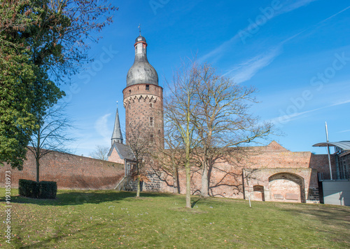 Juddeturm und St. Martinus Kirche  Stadt Zons Dormagen  photo