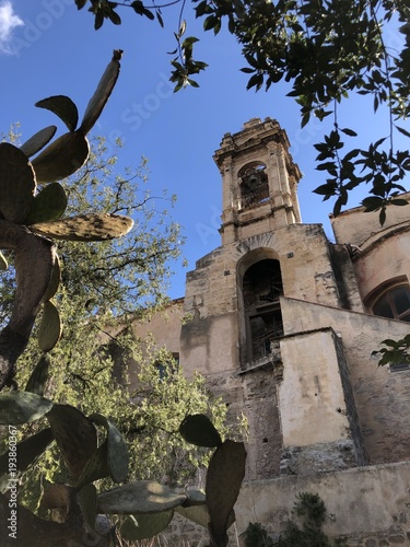 Chiesa nel guardino di San Giovanni degli Eremiti, Palermo, Sicilia photo