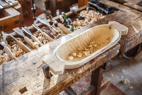 Bild auf Leinwand Old traditional carpenter's workshop with its wealth of tools and wood