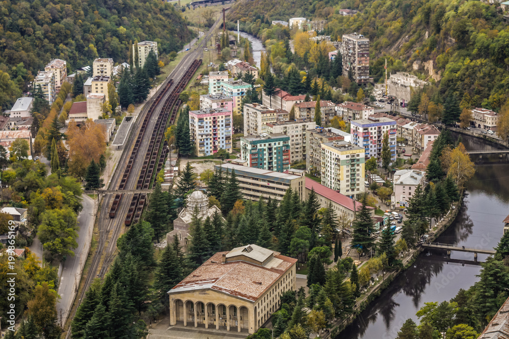 Naklejka premium chiatura cityscape with railway