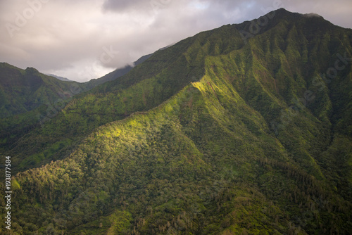 Waimea Ridge - Kauai, HI © Ian Miller
