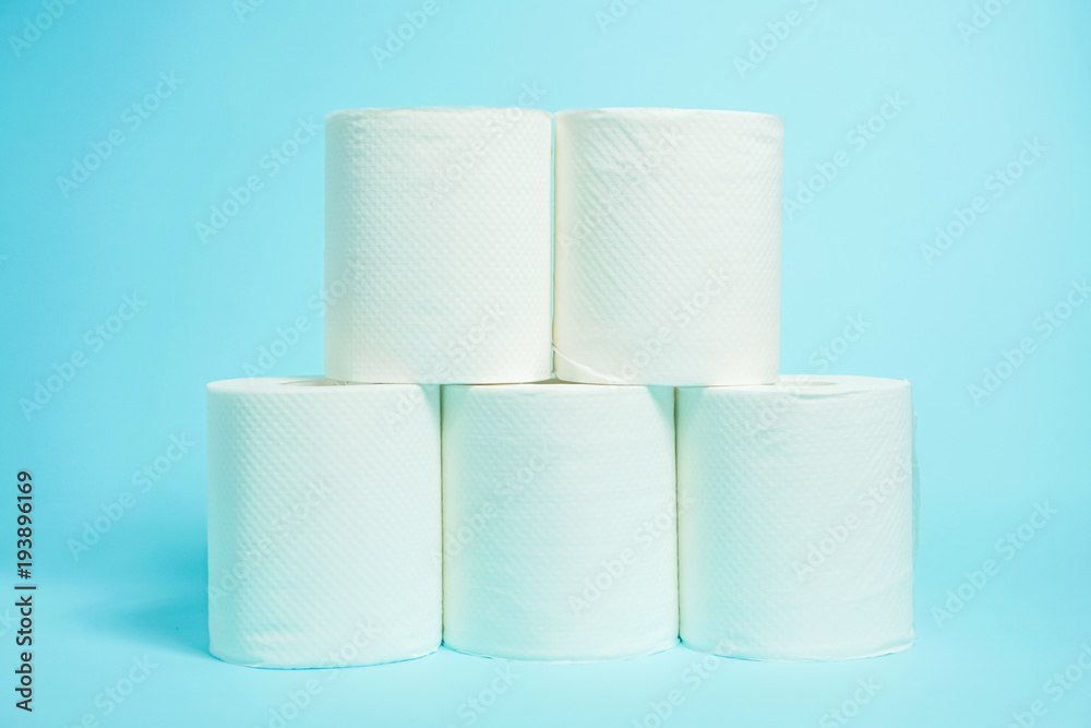 Toilet paper トイレットペーパー 水色背景 Toilet paper トイレットペーパー 水色背景
