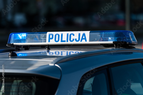 Światła polskiego policyjnego samochodu photo