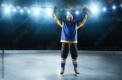 Photography Ice hockey players on the grand ice arena