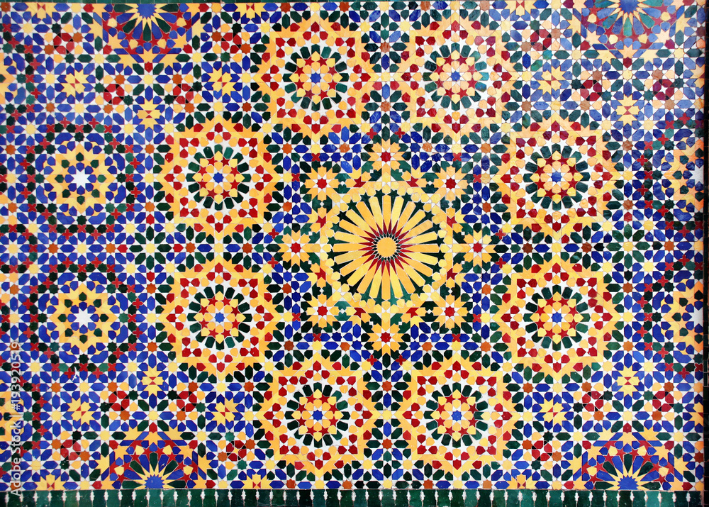 Naklejka premium Szczegół tradycyjna marokańska mozaiki ściana, Maroko