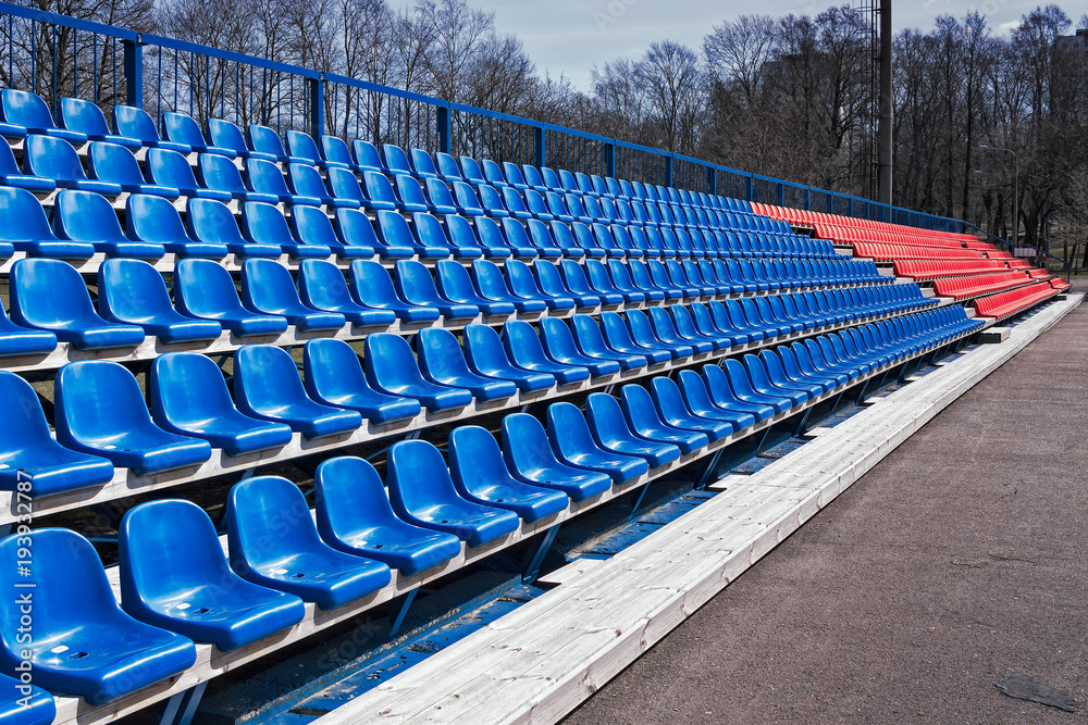 Fototapeta premium Blue And Red Seats