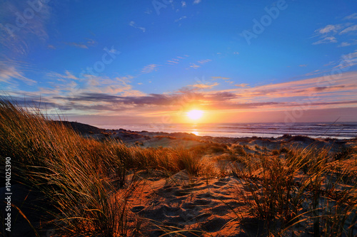 Coucher de soleil sur la dune © mateusnat
