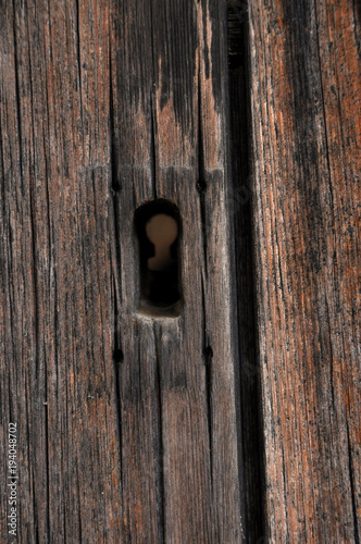 Cerradura puerta madera antigua  © MarBlanc