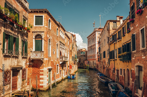 Fototapeta Naklejka Na Ścianę i Meble -  Canal in Venice, Italy. Architecture and landmarks of Venice