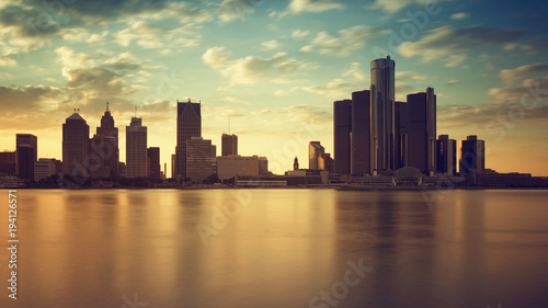 Beautiful skyline of Detroit City  the view from Windsor  Ontario  Canada. 