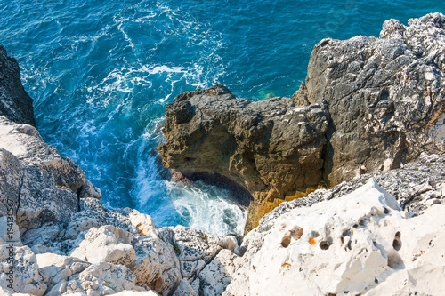 Architectures and natural scenarios of Santa Cesarea