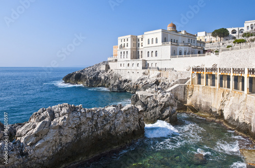 Architectures and natural scenarios of Santa Cesarea