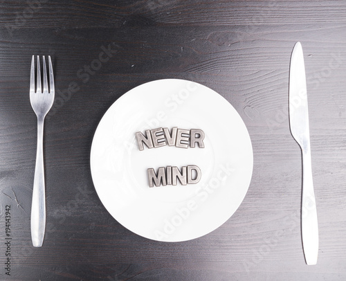 Foto never mind