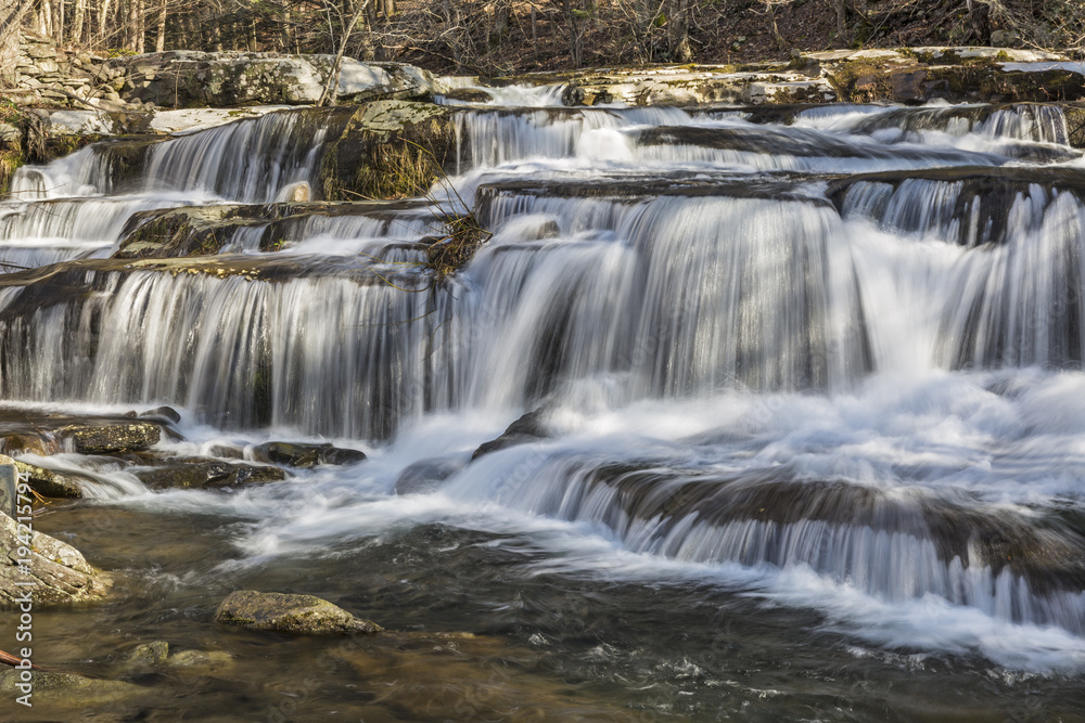 Naklejka premium Stony Clove Falls Closeup