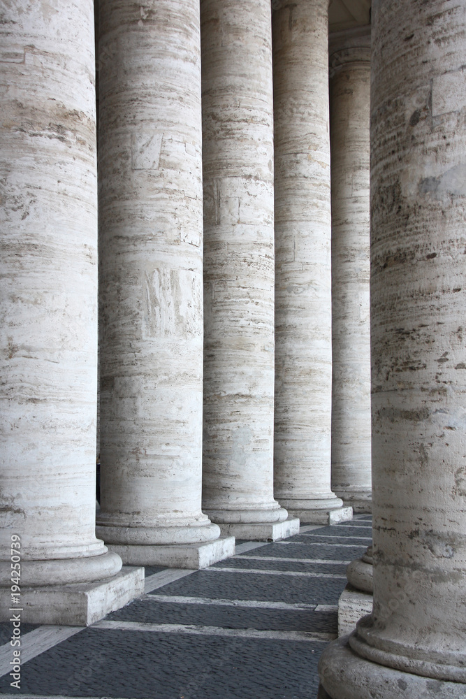 Fototapeta premium Columns in St Peters Square Vatican City Rome