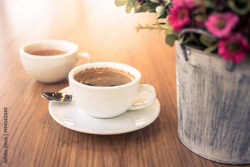 Fototapeta premium Coffee and Flower Vase