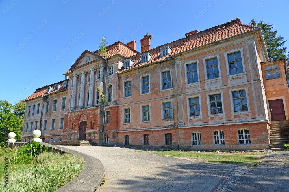 Building of regional management of Gerdauen. Zheleznodorozhny, Kaliningrad region