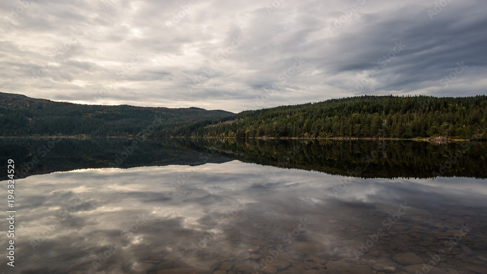 Fototapeta premium Lake