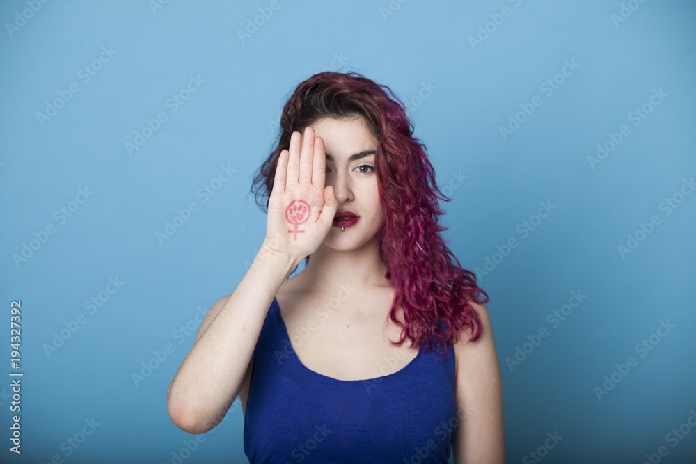 feminist free woman asking for a non violence world
