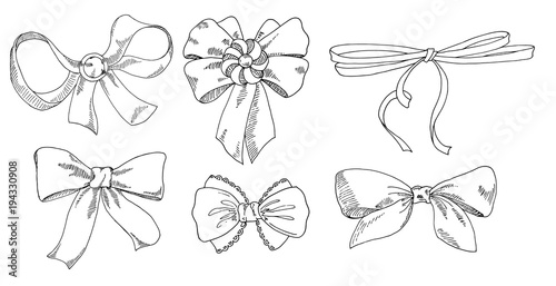 Different types of bows from ribbons. The sketch marker. Vector © elfhame