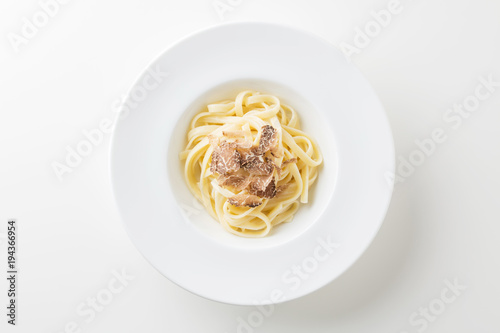 Fototapeta Naklejka Na Ścianę i Meble -  白トリュフ・パスタ