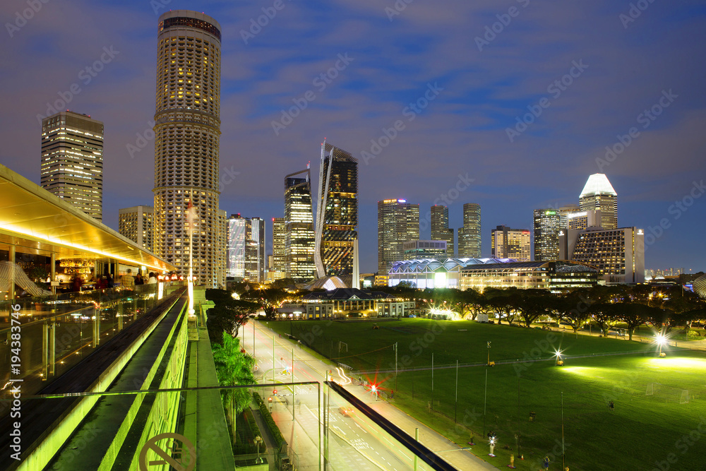 Fototapeta premium Wieżowce Singapuru.