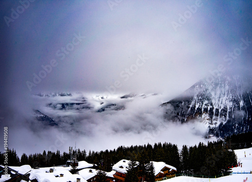 Courchevel sous la brume