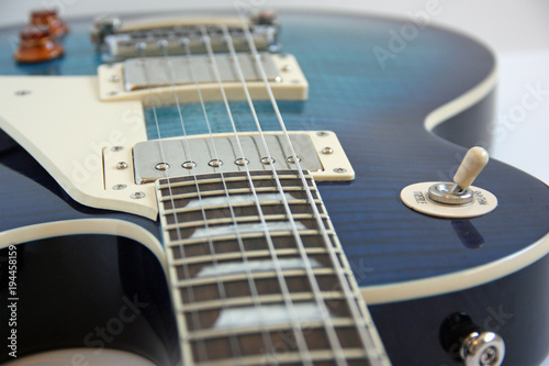 Foto Blue Guitar detail