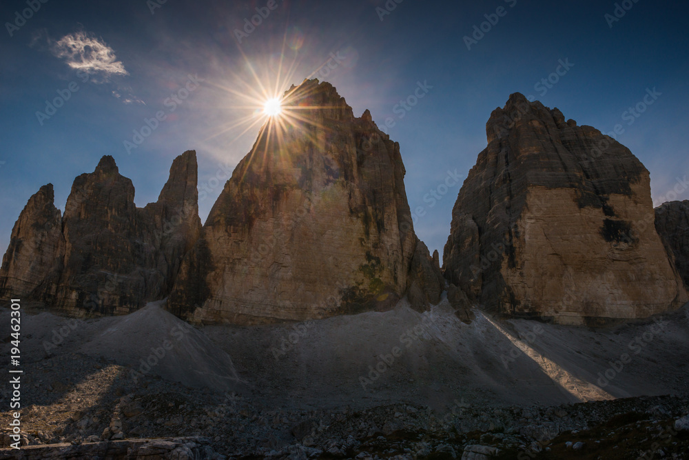 beautiful italien dolomites, south tyrol and italien alps, mountain scenery in autumn weather