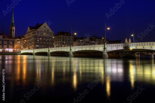 Puente en Zurich