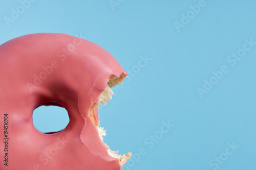 pink donut photo