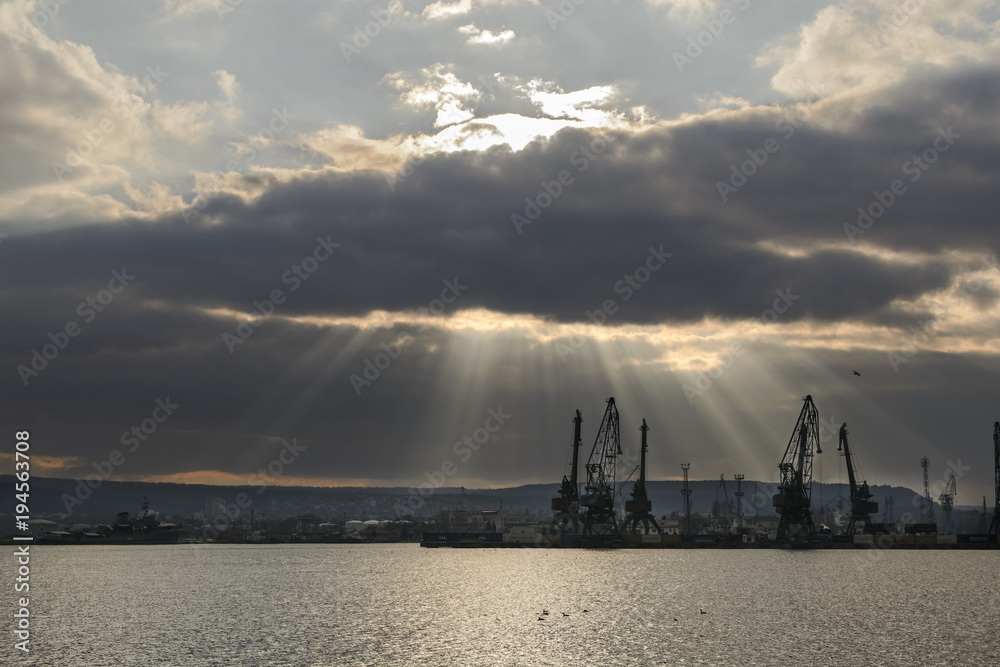 Sunray over Varna port
