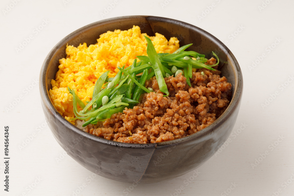 三色丼 三色丼