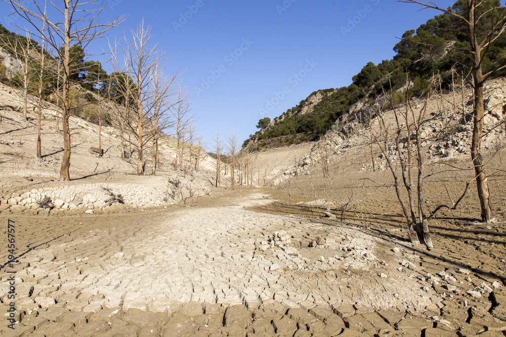 Empty lake at Bimont Dam near Aix en Provence, France.