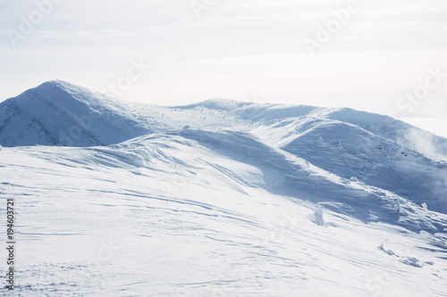 Ski slope in snowy Gorgany mountains © LIGHTFIELD STUDIOS