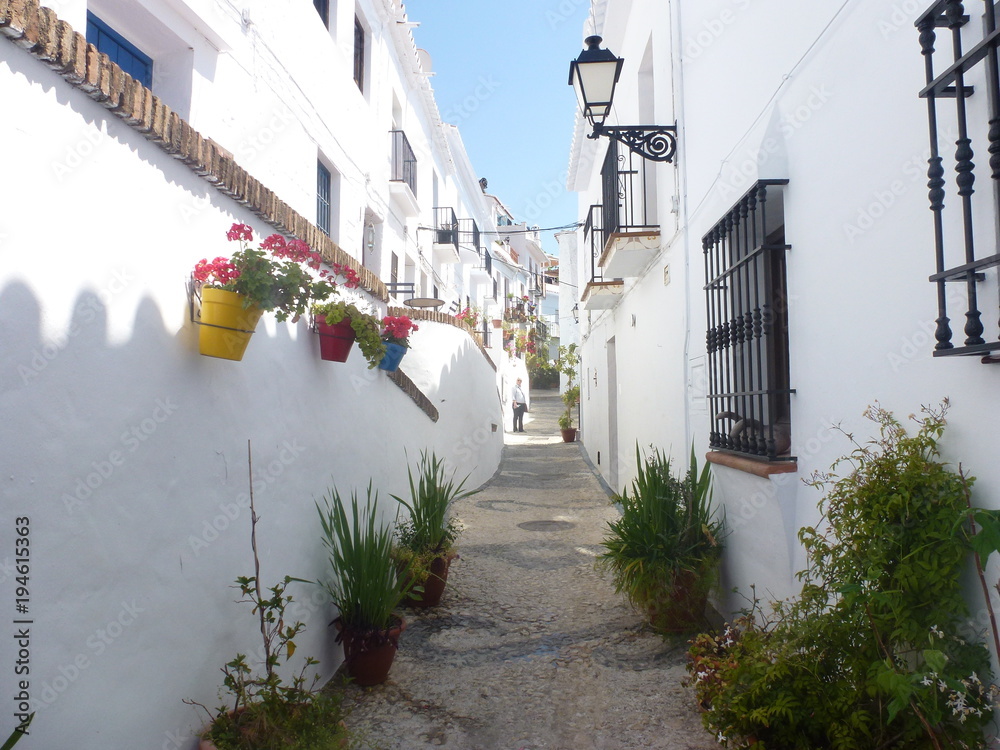 Obraz premium Frigiliana, pueblo de la provincia de Málaga, en la comunidad autónoma de Andalucía, España