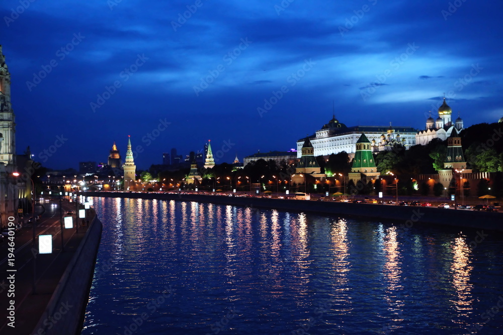 Moscow river and the Moscow Kremlin at night Moscow river and the Moscow Kremlin at night