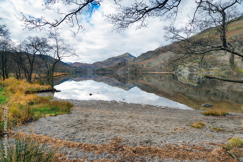 November at Llyn Gwynant i photo