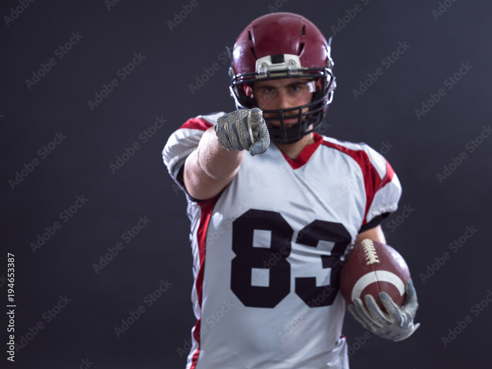 American football player pointing