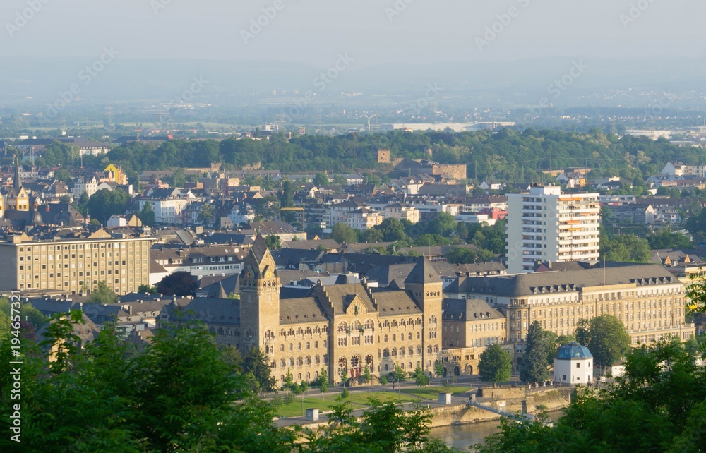 Preußische Regierungsgebäude Koblenz von oben