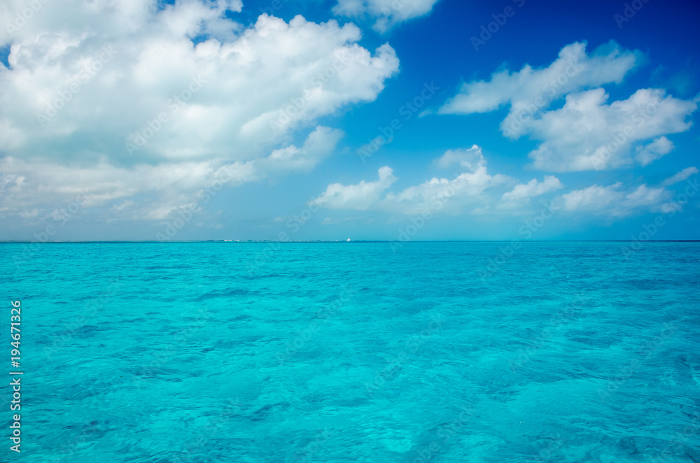 Cancun Sea horizon
