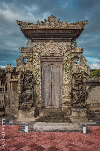 Balinese entryway